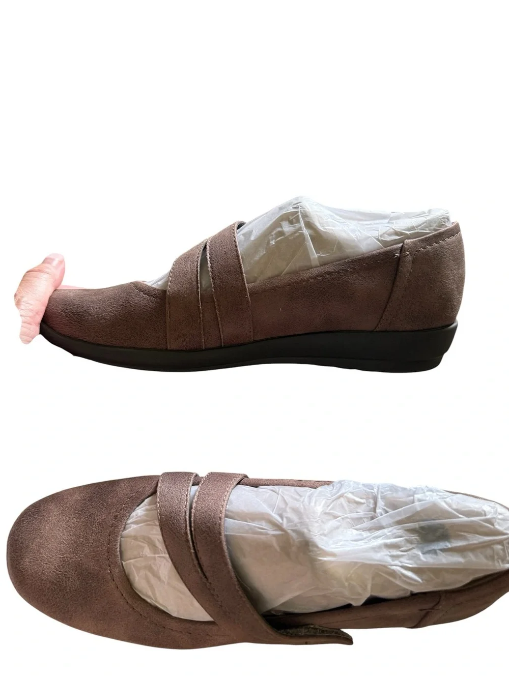 Easy Spirit NIB Aranza Taupe Mary Jane’s size 9